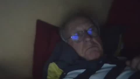 Snapshot of matricule4246 chatting on 11/01/25, 12:34 joyaam79 online show from 11/01/25, 12:34