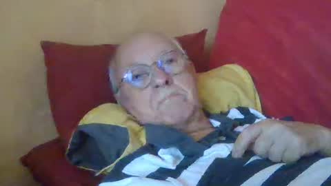 Snapshot of matricule4246 chatting on 11/16/25, 09:48 joyaam79 online show from 11/16/25, 09:48