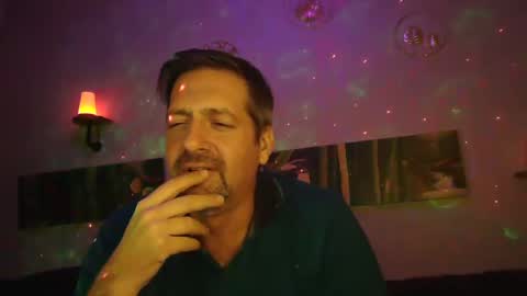 matrike1 online show from 12/31/24, 10:01