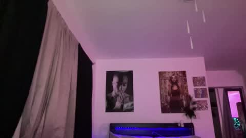 MOLLY MILLS online show from 11/14/25, 12:53