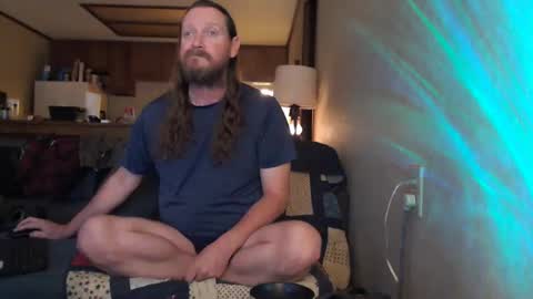 matross43 online show from 11/25/25, 12:27