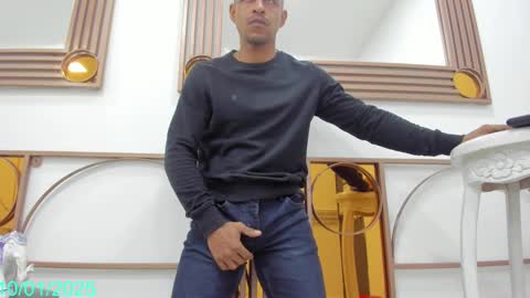 Snapshot of matt11beefycock chatting on 01/10/25, 01:09 ANDRES online show from 01/10/25, 01:09