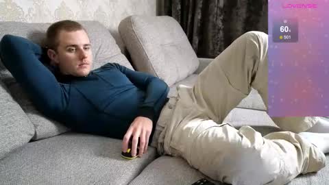 Snapshot of matt_aniston chatting on 12/05/25, 07:21 Matt online show from 12/05/25, 07:21