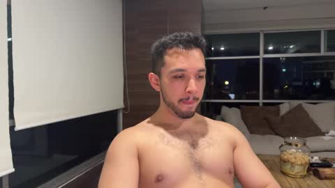 Snapshot of matt_artim chatting on 02/05/25, 01:58 The Matt Leon online show from 02/05/25, 01:58