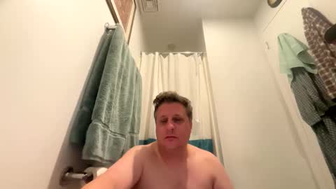 Snapshot of mattallen38117 chatting on 10/30/25, 04:08 mattallen38117 online show from 10/30/25, 04:08