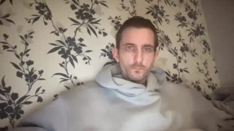 Snapshot of mattcarta chatting on 02/08/25, 05:08 mattcarta online show from 02/08/25, 05:08