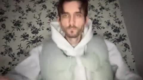 Snapshot of mattcarta chatting on 02/19/25, 11:28 mattcarta online show from 02/19/25, 11:28