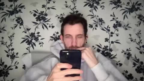 Snapshot of mattcarta chatting on 02/22/25, 12:51 mattcarta online show from 02/22/25, 12:51