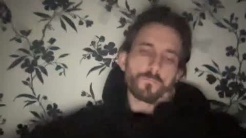 Snapshot of mattcarta chatting on 11/01/25, 01:35 mattcarta online show from 11/01/25, 01:35