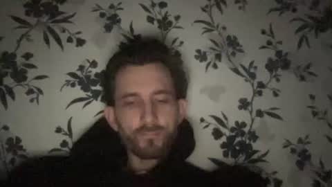 Snapshot of mattcarta chatting on 12/17/25, 02:01 mattcarta online show from 12/17/25, 02:01