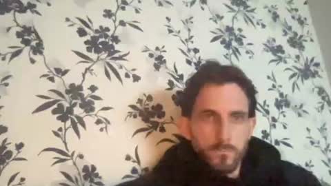 Snapshot of mattcarta chatting on 12/19/25, 09:33 mattcarta online show from 12/19/25, 09:33