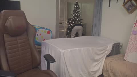 Matt Cash online show from 12/04/25, 02:10