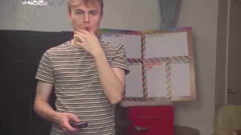 Snapshot of mattcashxxx chatting on 02/02/26, 02:21 Matt Cash online show from 02/02/26, 02:21
