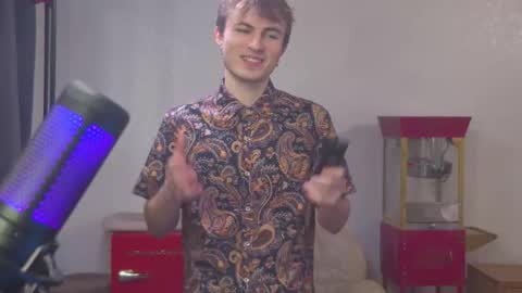 Snapshot of mattcashxxx chatting on 03/17/26, 01:21 Matt Cash online show from 03/17/26, 01:21