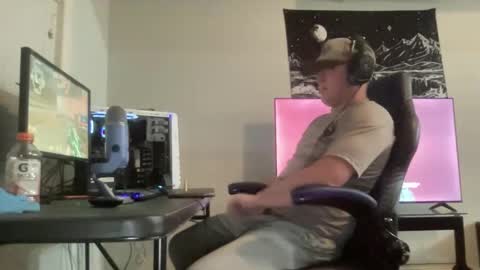MattDawg13 online show from 05/08/26, 03:34