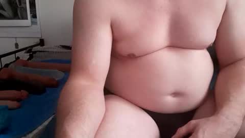 Snapshot of matten80 chatting on 02/01/26, 12:48 matten80 online show from 02/01/26, 12:48