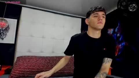 ---Matteo--- online show from 09/15/25, 04:56