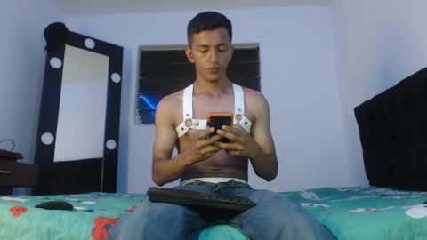 Snapshot of matteo_gom chatting on 02/16/25, 02:20 matteo online show from 02/16/25, 02:20