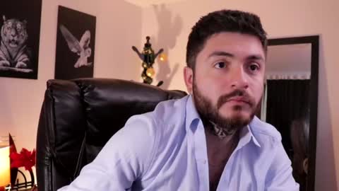 Snapshot of matteo_simpson chatting on 01/07/25, 10:19 Matteo simpson online show from 01/07/25, 10:19