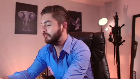 Snapshot of matteo_simpson chatting on 02/05/25, 01:47 Matteo simpson online show from 02/05/25, 01:47