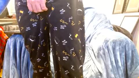 Snapshot of matterson23 chatting on 02/23/25, 08:28 matterson23 online show from 02/23/25, 08:28