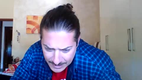 matteushh87 online show from 10/08/25, 11:08