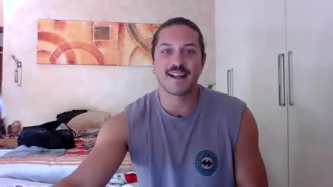 matteushh87 online show from 10/10/25, 07:29