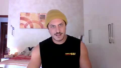 matteushh87 online show from 10/18/25, 08:15