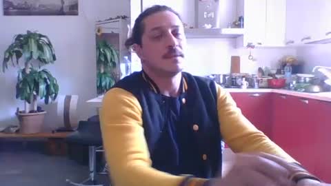 matteushh87 online show from 03/10/26, 11:48