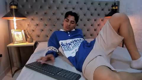 mattfiore online show from 11/26/25, 12:06