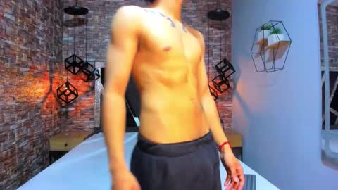 mattfiore online show from 12/19/25, 07:43