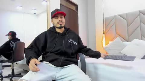 Matthew online show from 04/18/26, 03:10