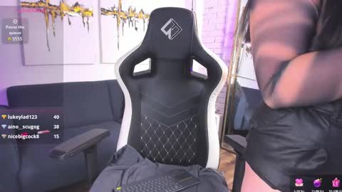 TATIANA  AND ROUS online show from 02/18/25, 04:26