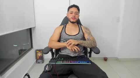 Snapshot of mattia_dupont chatting on 02/24/26, 11:36 Mattias online show from 02/24/26, 11:36