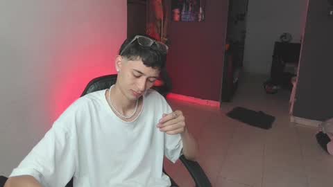 Snapshot of mattias_dantee chatting on 02/07/25, 08:31 mattias online show from 02/07/25, 08:31