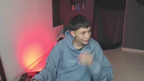 Snapshot of mattias_dantee chatting on 02/16/25, 10:43 mattias online show from 02/16/25, 10:43