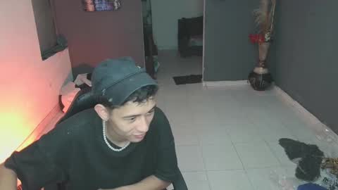 Snapshot of mattias_dantee chatting on 02/21/25, 02:38 mattias online show from 02/21/25, 02:38