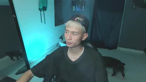 Snapshot of mattias_dantee chatting on 03/08/25, 02:34 mattias online show from 03/08/25, 02:34