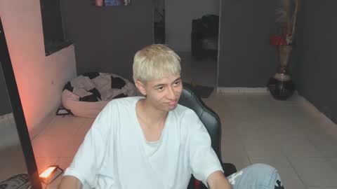 Snapshot of mattias_dantee chatting on 03/10/25, 11:16 mattias online show from 03/10/25, 11:16