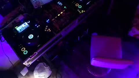 mattiedee369 online show from 10/29/25, 03:03