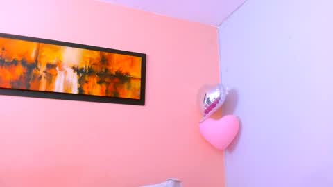 mattilda_18 online show from 02/25/25, 08:51