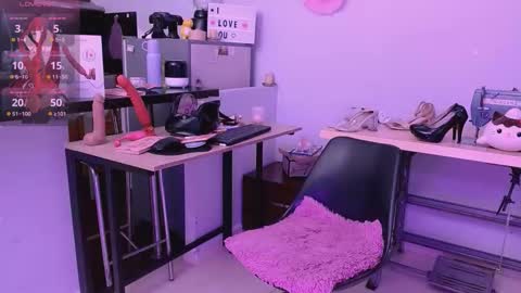 mattilda_18 online show from 09/24/25, 08:12