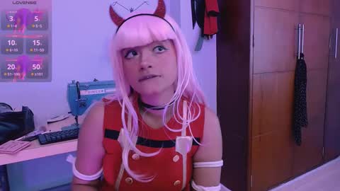 mattilda_18 online show from 09/29/25, 08:02