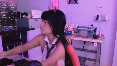 mattilda_18 online show from 09/30/25, 08:14