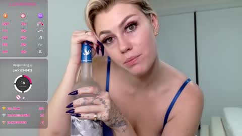 Snapshot of mattisux chatting on 01/30/25, 02:27 Matti Mars online show from 01/30/25, 02:27