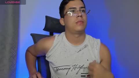 Snapshot of mattiwsmorris_ chatting on 02/11/25, 02:03 mattiwsmorris_ online show from 02/11/25, 02:03