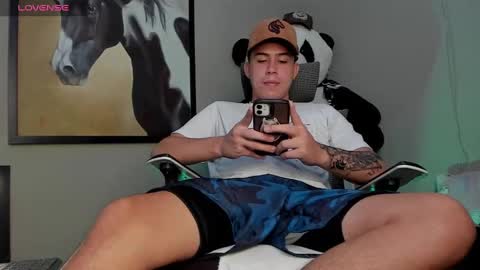 Snapshot of mattiwsmorris_ chatting on 09/09/25, 02:49 mattiwsmorris_ online show from 09/09/25, 02:49