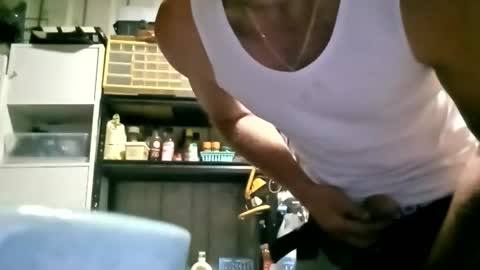 Snapshot of mattlesnake_101 chatting on 02/12/26, 04:57 mattlesnake_101 online show from 02/12/26, 04:57