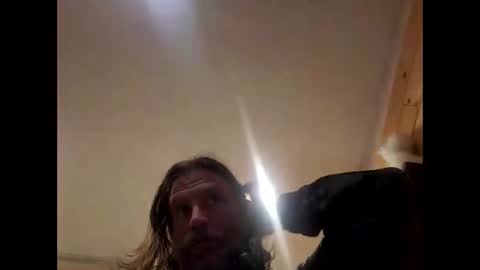 Snapshot of mattman82666 chatting on 12/03/24, 09:11 mattman82666 online show from 12/03/24, 09:11