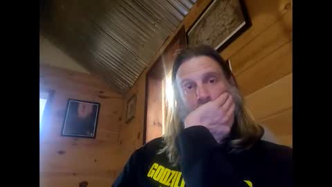 Snapshot of mattman82666 chatting on 01/05/25, 11:59 mattman82666 online show from 01/05/25, 11:59